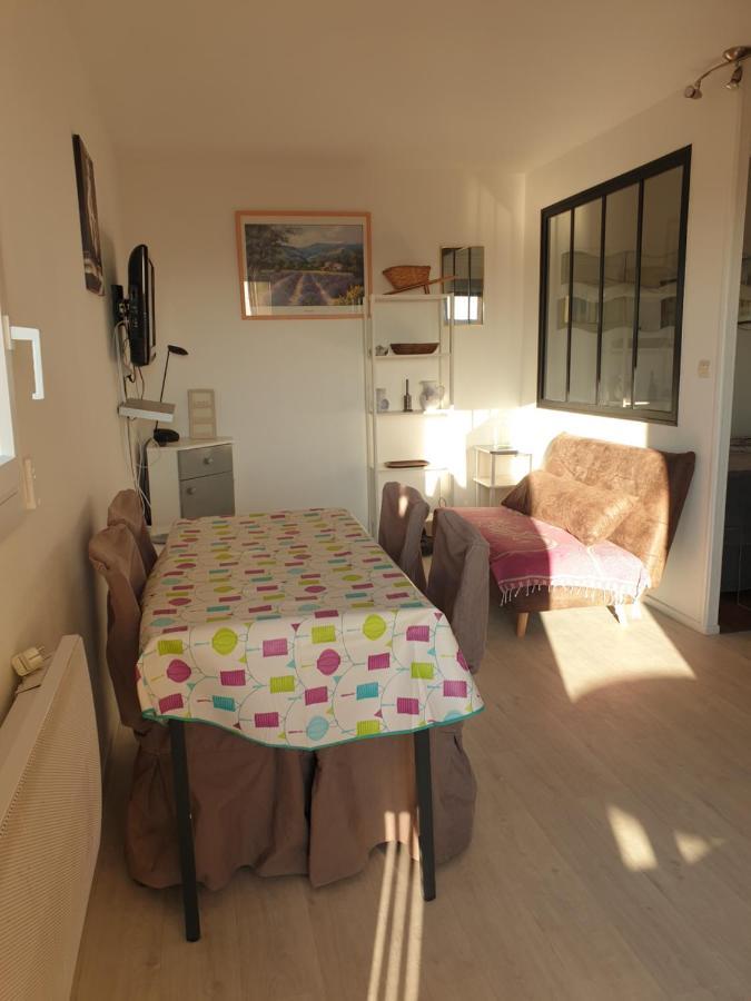 T2 - terrasse vue mer - à 500m de la plage - parking privé - arrivée autonome Saint-Pierre-la-Mer  Esterno foto