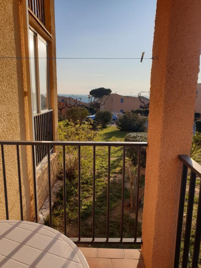 T2 - terrasse vue mer - à 500m de la plage - parking privé - arrivée autonome Saint-Pierre-la-Mer  Esterno foto